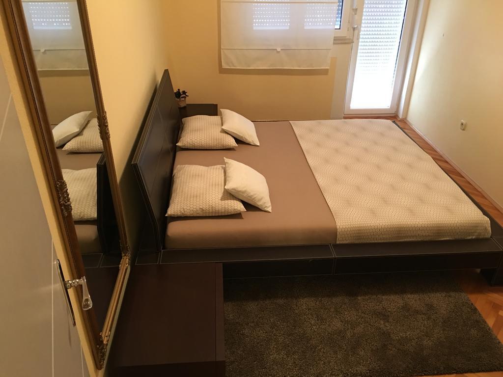 Apartment Satus Подстрана Экстерьер фото